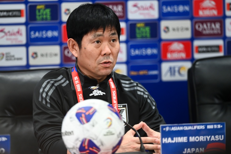 运男足名额, 森保一表示, 们染成了蓝